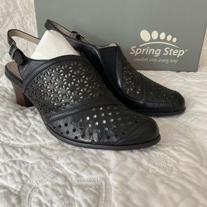 Black  SPRING STEP casual sling back size 7